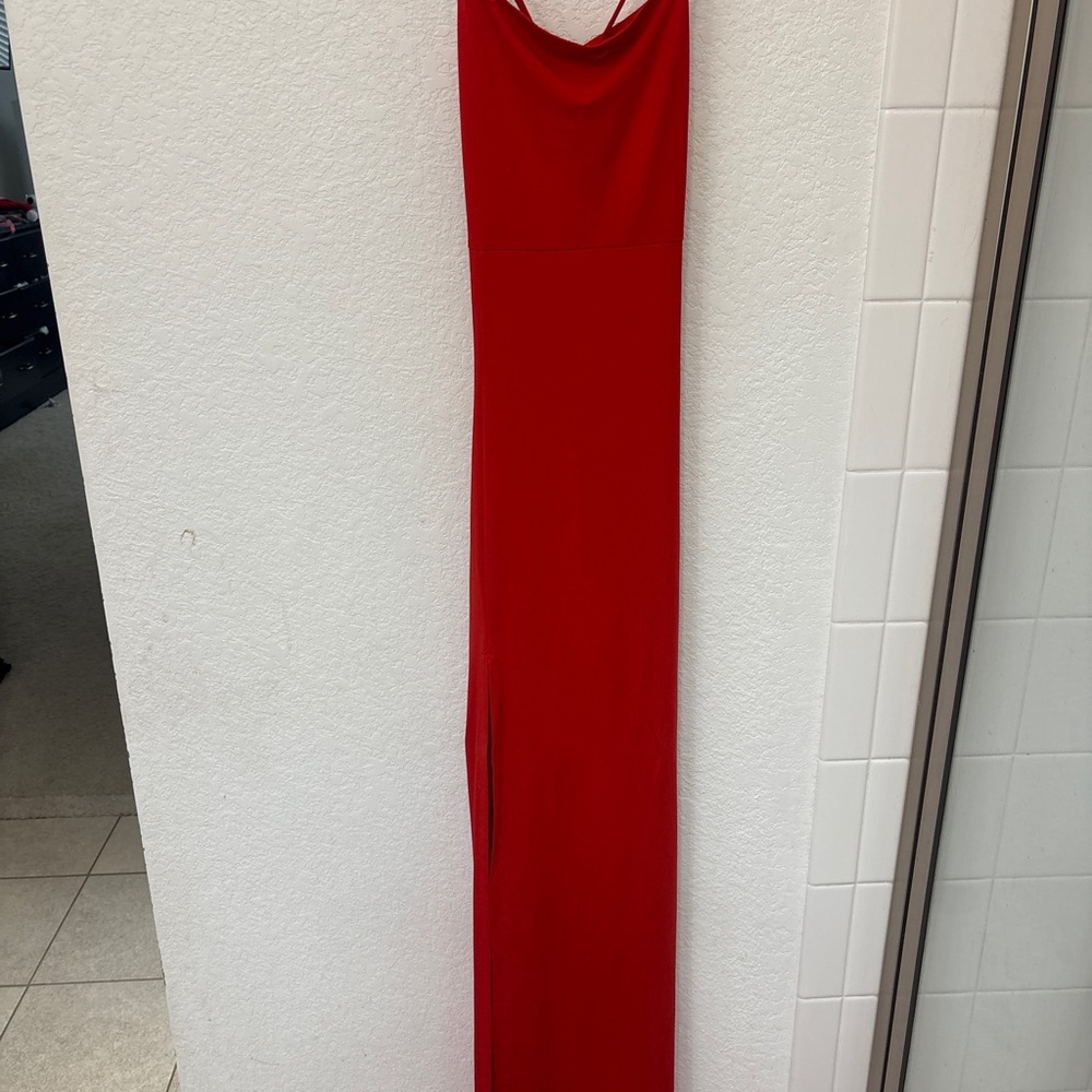 Elegant Red Maxi Dress